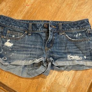 Cute shorts that accentuate the positive!